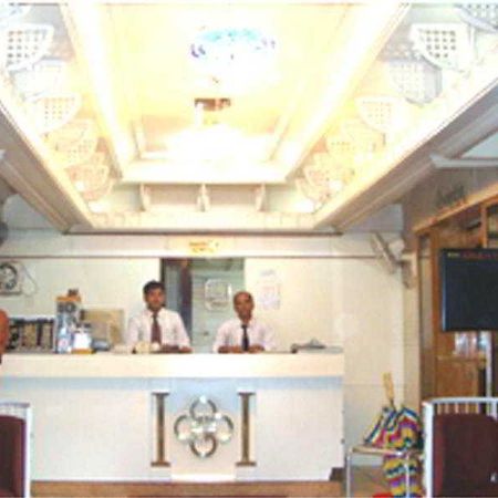 Hôtel Grant à Bombay Extérieur photo